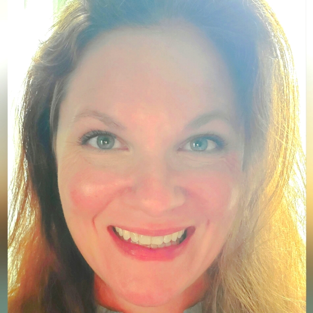 Meet your Posher, Cara